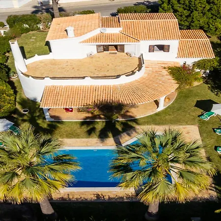 Outstanding With Private Heatedpool * Albufeira