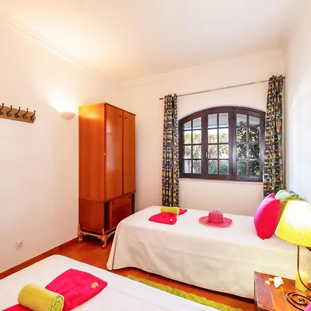 Outstanding With Private Heatedpool * Albufeira